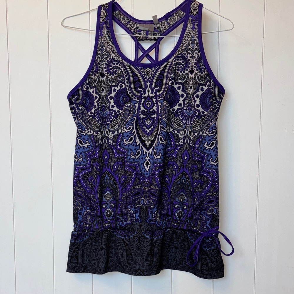 Athleta Tic Tac Toe purple Paisley Print Tank! Size Large